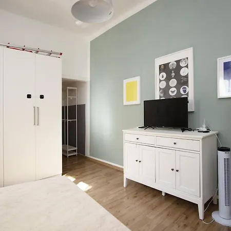 Apartment Charme&design In Mailand